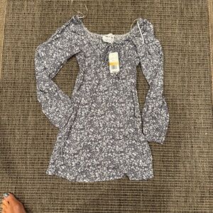 Sadie & Sage Blue Floral Long Sleeve Dress